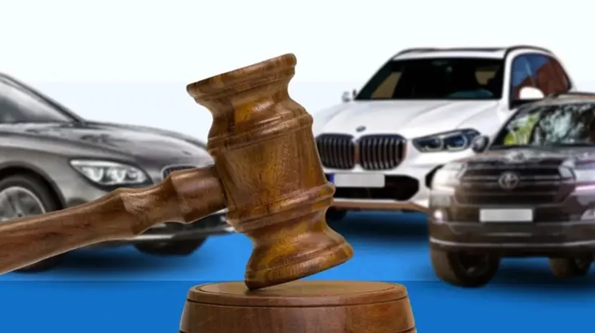 Судовий молоток ВАКС конфіскує елітні авто BMW, Mercedes нардепа Литвиненка