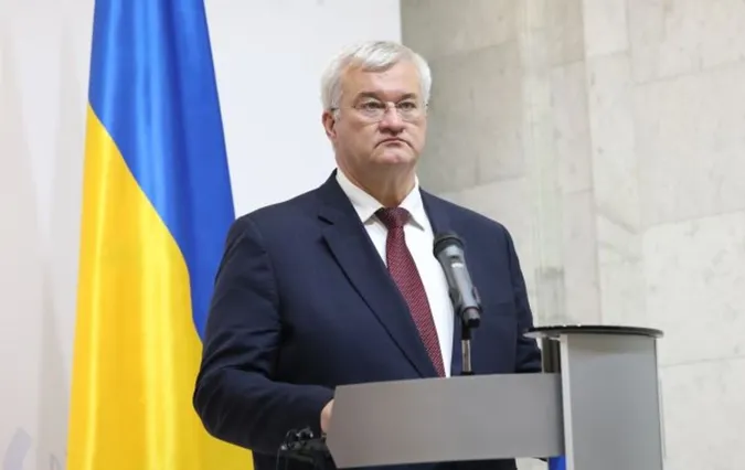 Міністр Андрій Сибіга виступає з заявою про дзеркальну відповідь Польщі