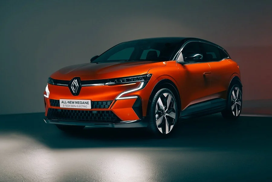 Оновлений електричний Renault Megane E-Tech з новим дизайном передньої частини