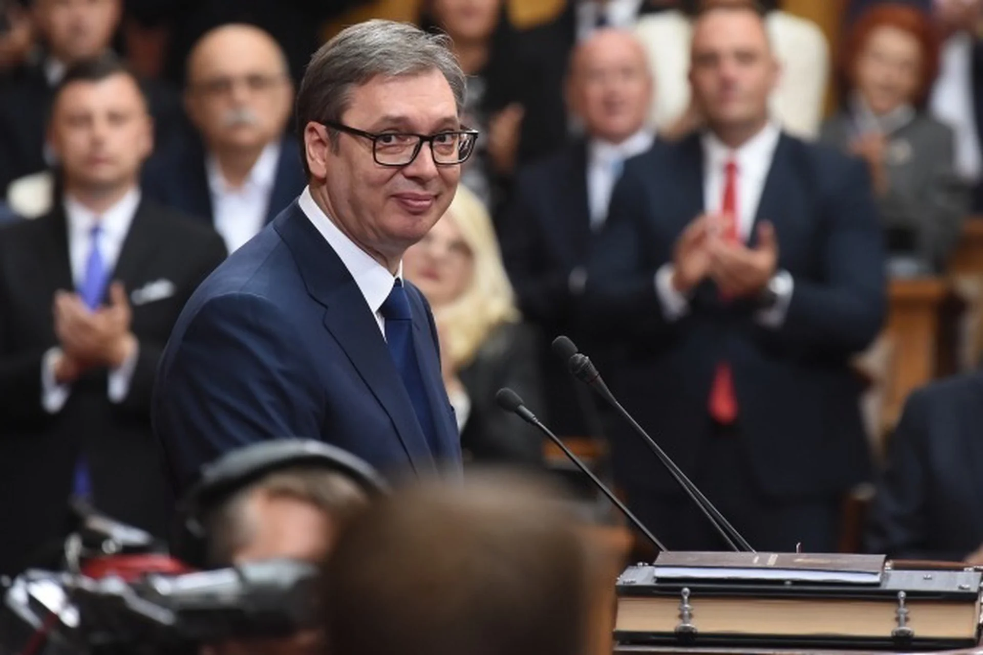 Александар Вучич у парламенті перед оголошенням про відставку з посади президента Сербії